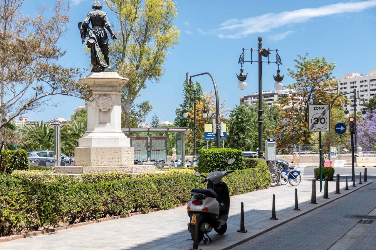 My Loft 4 You Plaza Del Temple Valencia Exterior photo